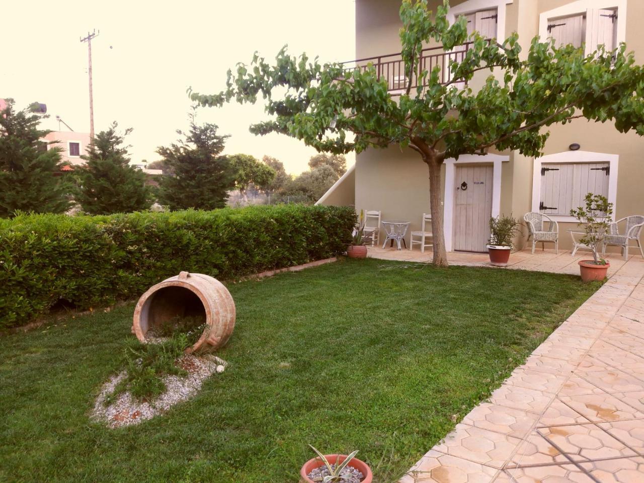 "Villa Kanavos" Apts Matala Exteriér fotografie