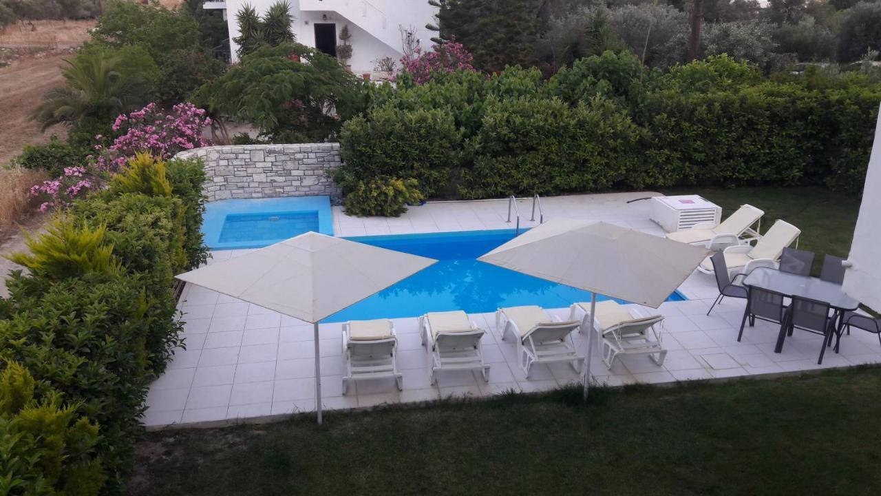 "Villa Kanavos" Apts Matala Exteriér fotografie